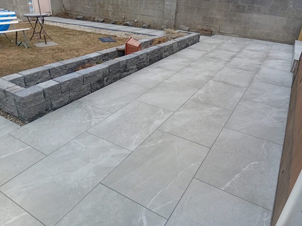 patio with raised beds